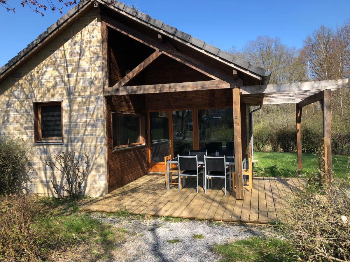 Cottage 4 Personnes Dans Domaine Prive Signy-le-Petit Exterior photo