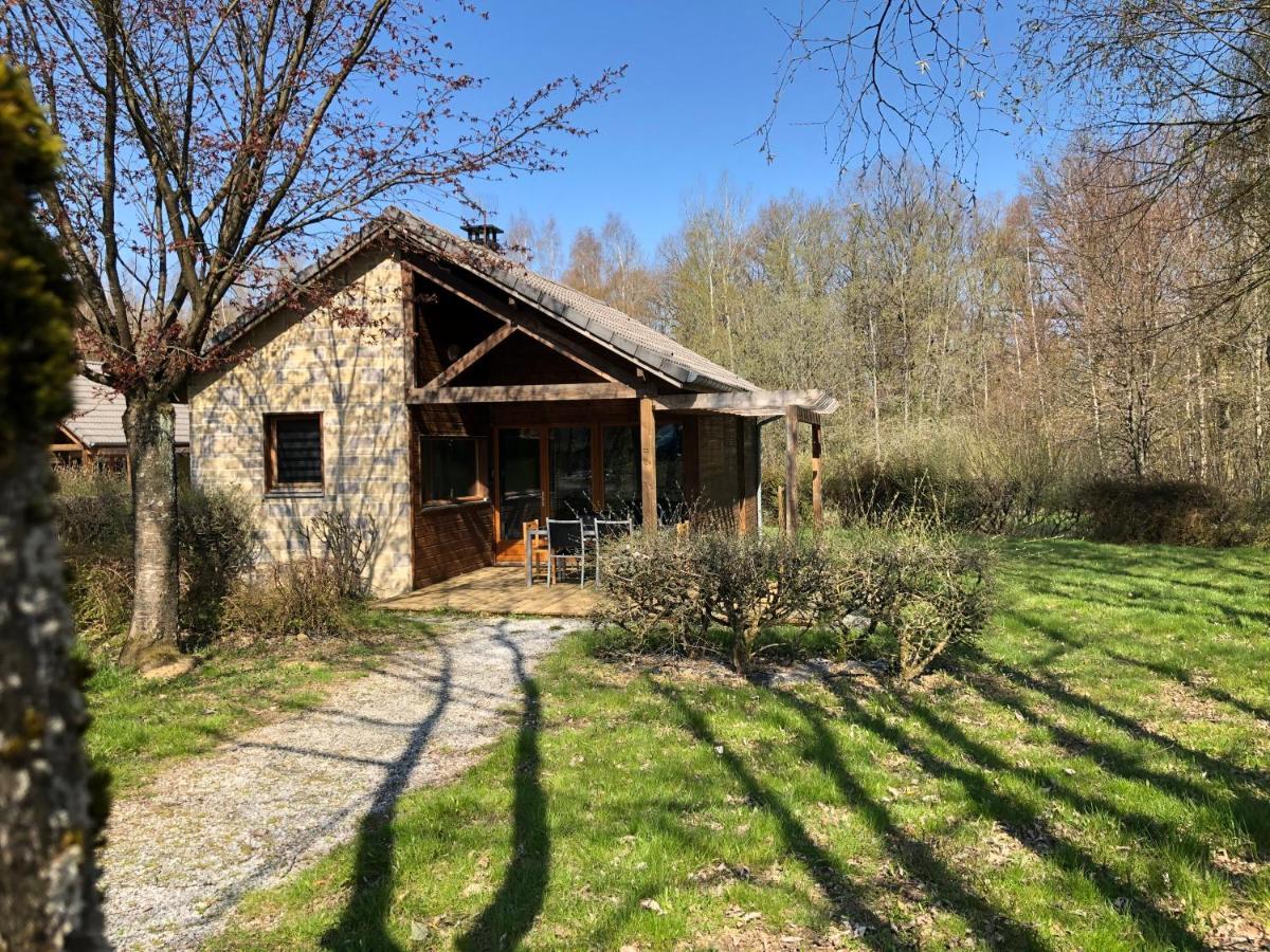 Cottage 4 Personnes Dans Domaine Prive Signy-le-Petit Exterior photo